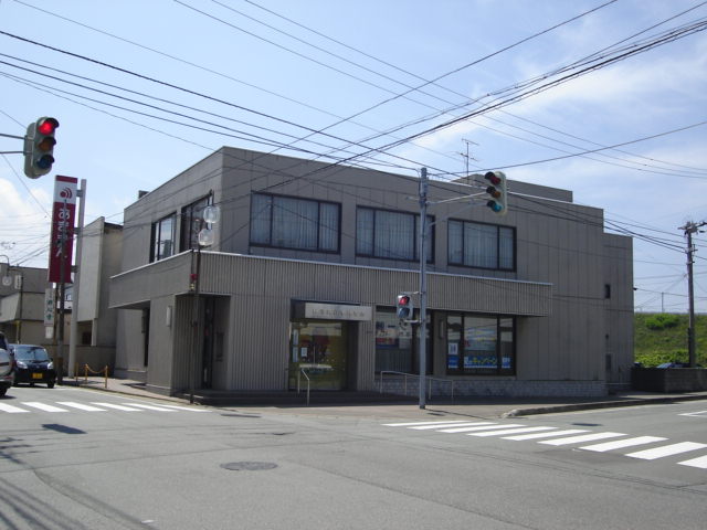 銀行　秋田銀行牛島支店（銀行）まで291m