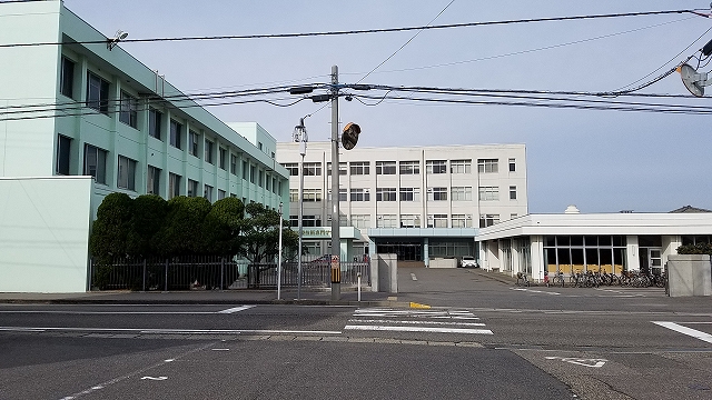 【新潟市西区上新栄町のアパートの大学・短大】