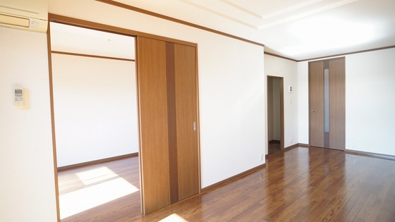 居室・リビング　リビング