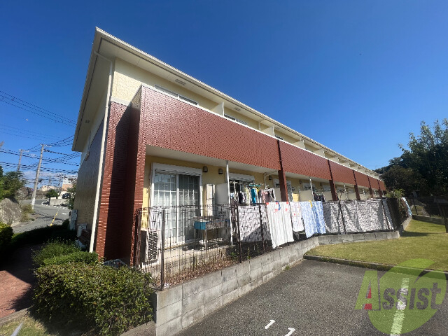 神戸市西区伊川谷町有瀬のアパートの建物外観