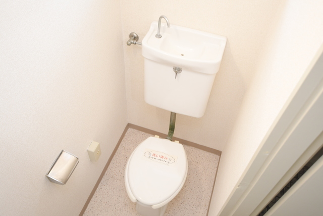 トイレ　トイレ