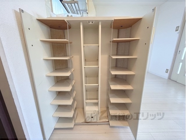 収納　下駄箱