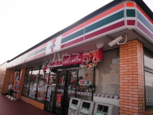 【津島市立込町のアパートのコンビニ】