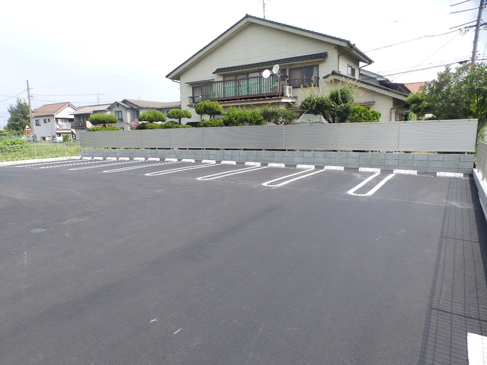 【アリエッタ川口の駐車場】