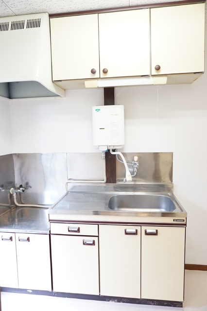 キッチン　収納豊富なキッチン