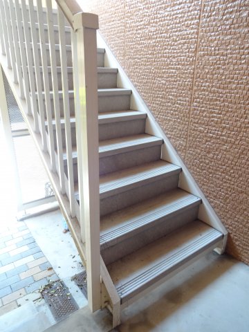 エントランス　階段です