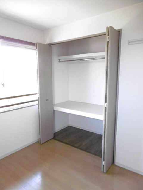 収納　たっぷりとした収納スペースです