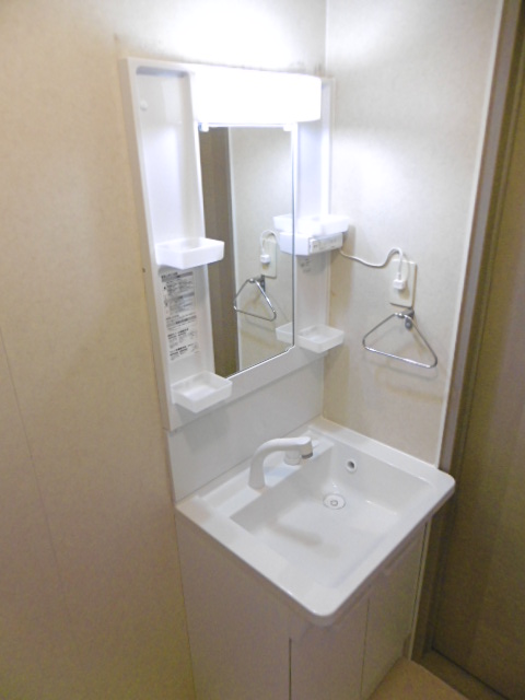 洗面設備　シャンプードレッサー新品です