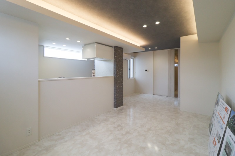 居室・リビング　図面と現状に相違がある場合には現状を優先