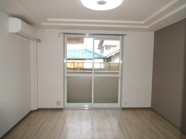 居室・リビング　洋室