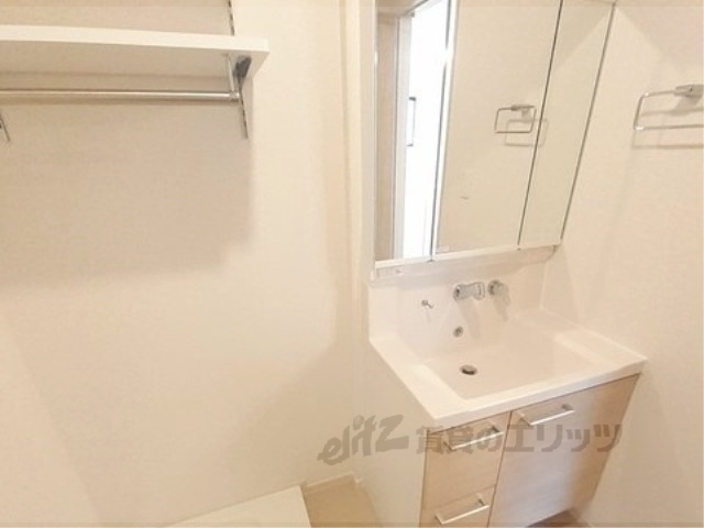 洗面設備　同仕様