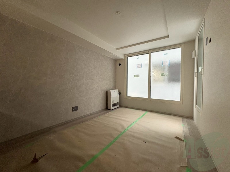 居室・リビング　広々としたリビングですね。使い勝手がよさそうですね！