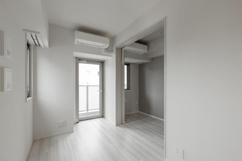 居室・リビング　※別部屋の参考写真です。