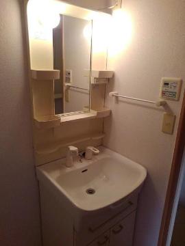 洗面設備　洗髪洗面化粧台