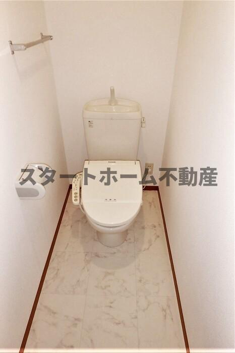 トイレ　ゆったりとした空間のトイレです