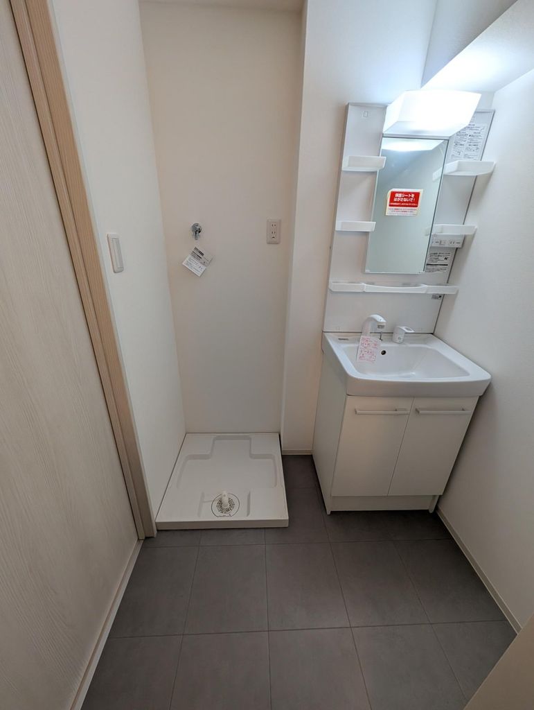 洗面設備　脱衣スペース