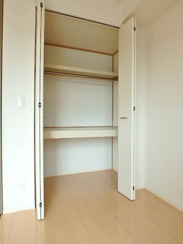 収納　図面と現状に相違がある場合には現状を優先