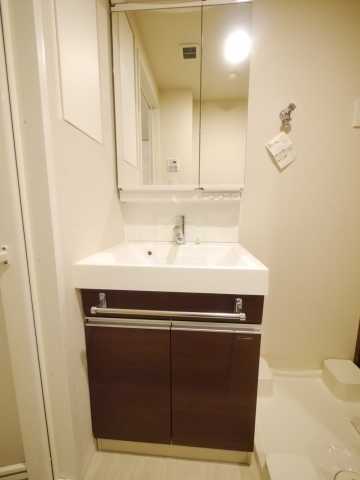 洗面設備　カーサスプレンディッド麹町