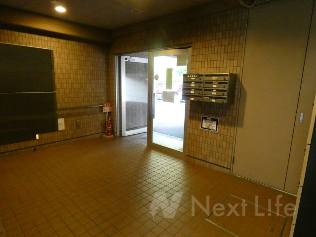 エントランス　フローラ新横浜