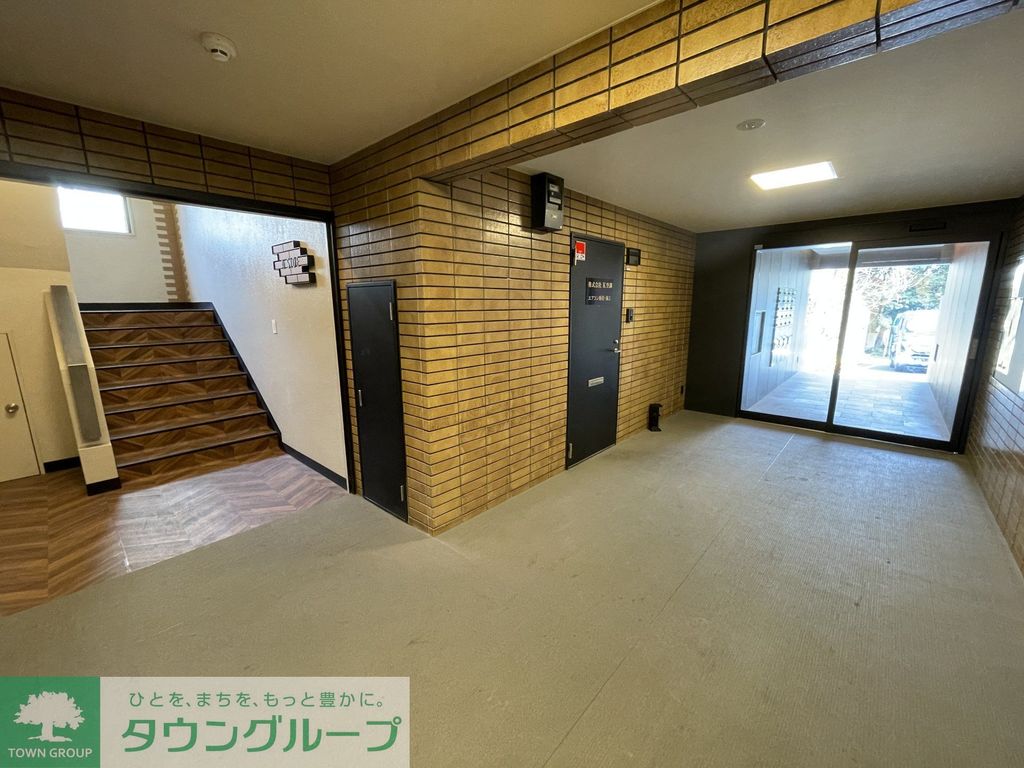 ロビー　エントランス