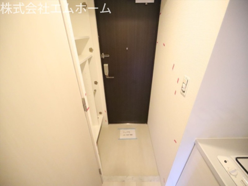 玄関　シューズボックス付