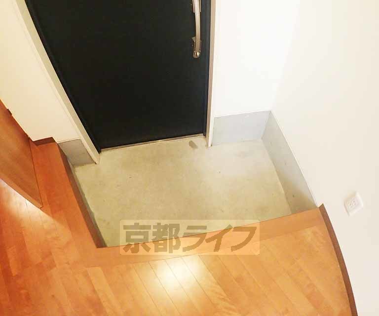 玄関　すっきりとした玄関です。
