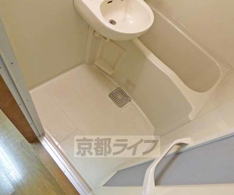 バス・シャワールーム　お風呂です。