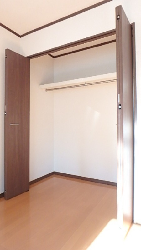 収納　図面と現状に相違がある場合には現状を優先