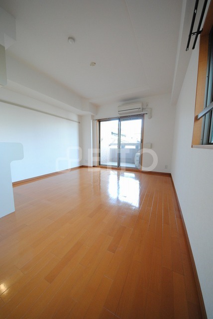 居室・リビング　写真は２０６号室