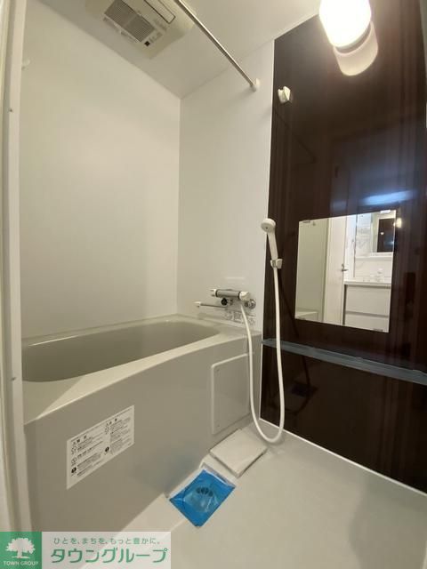 バス・シャワールーム　バルコニー