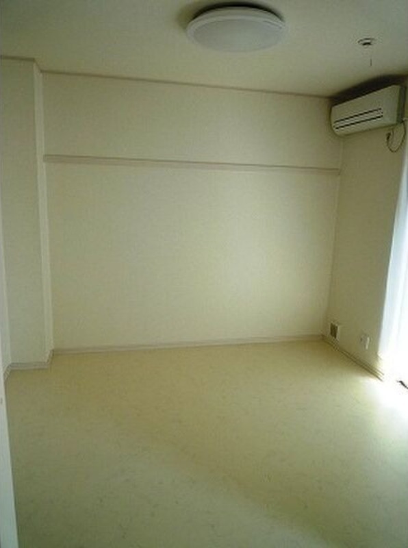 居室・リビング　図面と現状に相違がある場合には現状を優先