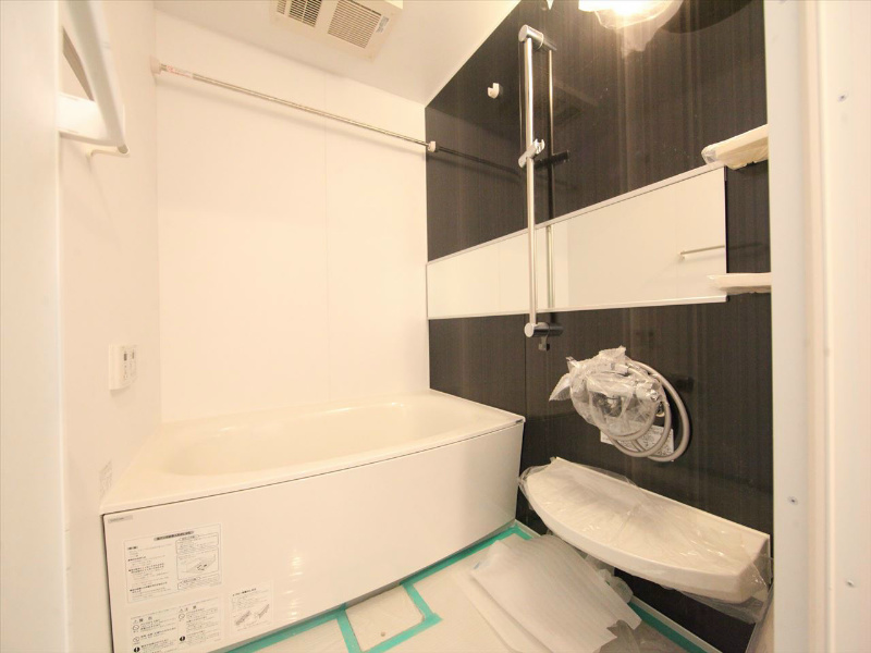 バス・シャワールーム　追い焚き・浴室暖房乾燥機能付バス