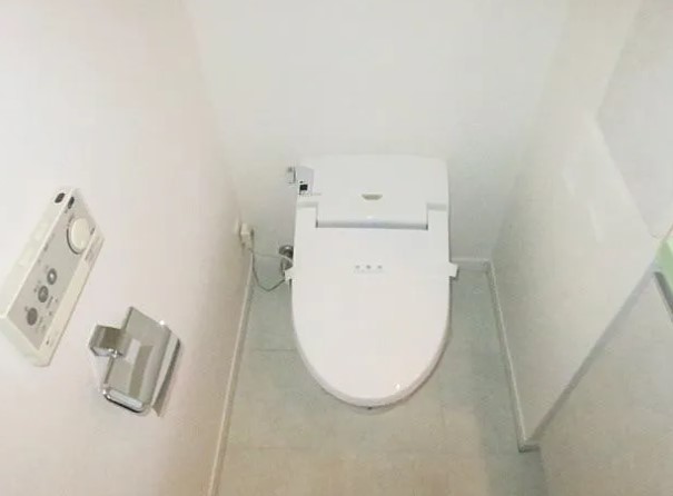 トイレ　※参考写真