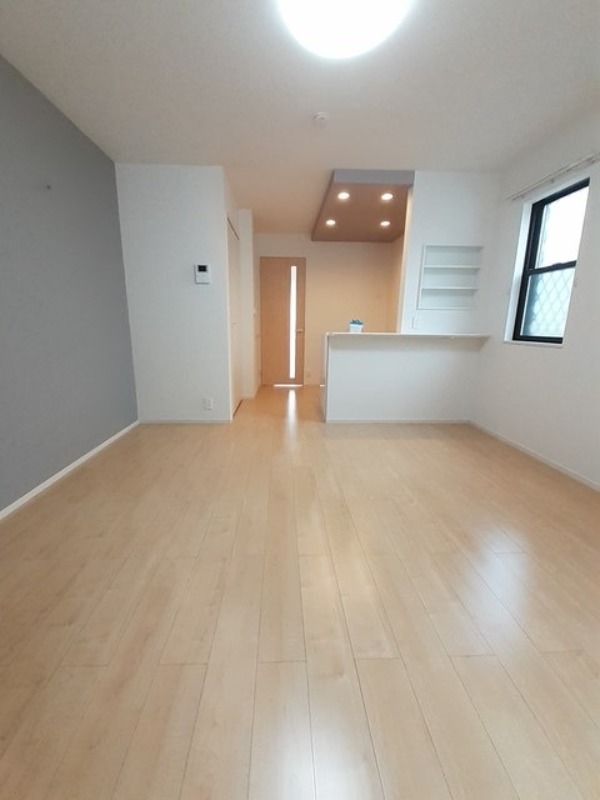 居室・リビング　図面と現状に相違がある場合には現状を優先