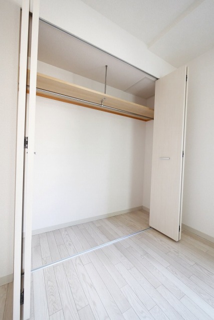 収納　ウォークインクローゼットです☆