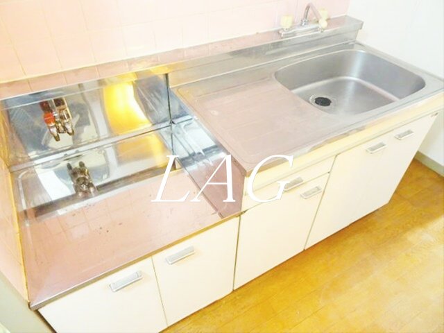 キッチン　キッチンです。