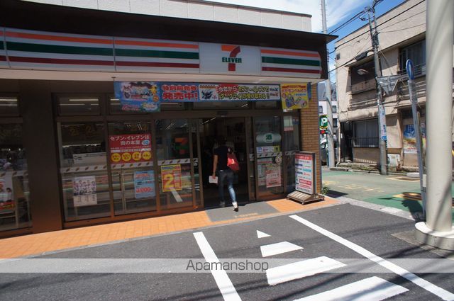 コンビニ　セブン－イレブン　新宿６丁目店（コンビニ）まで600m