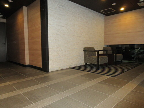 エントランス　エントランスホール　※２０２６年１月の写真