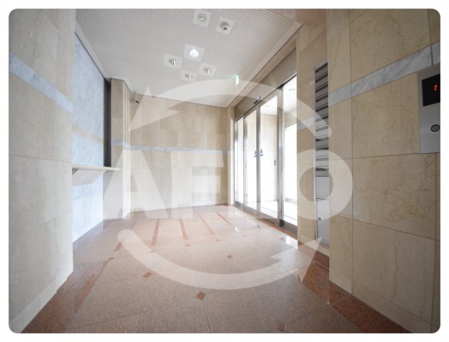 ロビー　ＬＮ堂ヶ芝ビル　ロビー