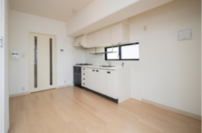 居室・リビング　別室参考写真