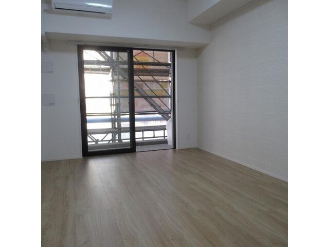 居室・リビング　浴室（8.3帖）