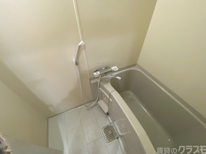 バス・シャワールーム　一日のお疲れをお取りください。