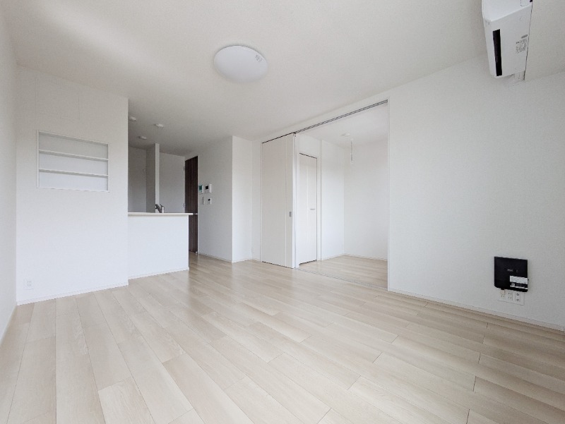 居室・リビング　図面と現状に相違がある場合には現状を優先