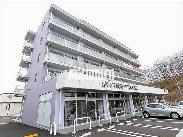 建物外観　２０２０年築のマンション。