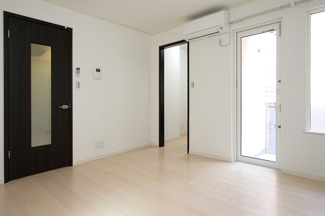 居室・リビング　※別室参考写真