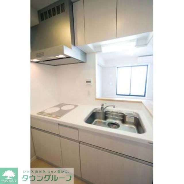 キッチン　※写真は同タイプ住戸です。