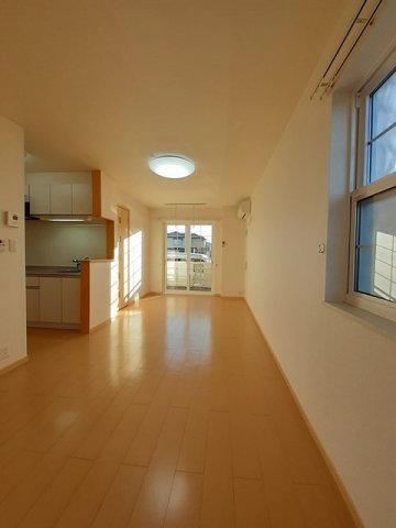 居室・リビング　使いやすい居間です