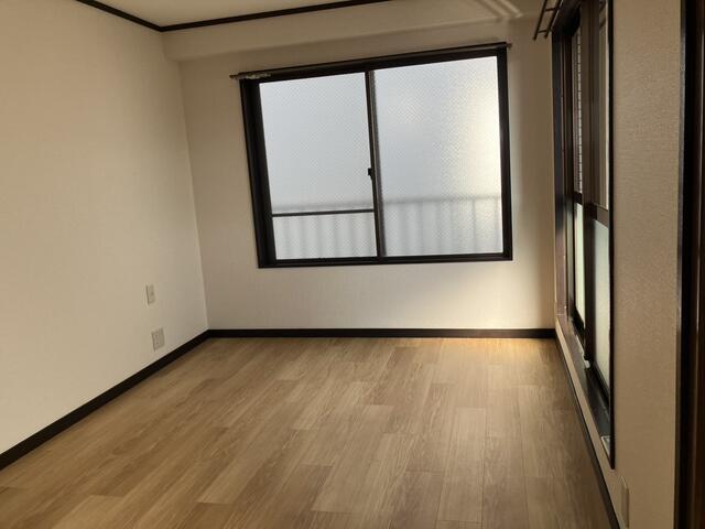 居室・リビング　?