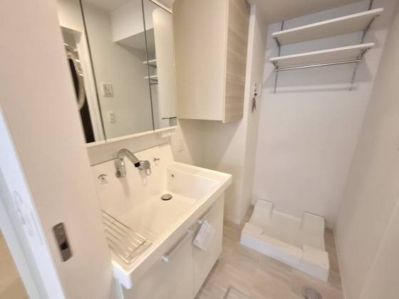 洗面設備　※別部屋の写真です
