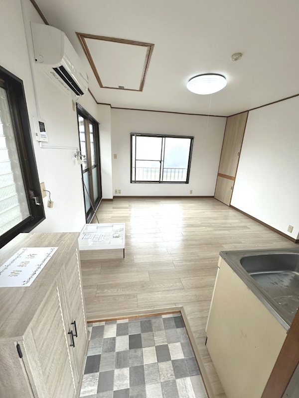 玄関　シューズボックス付き玄関